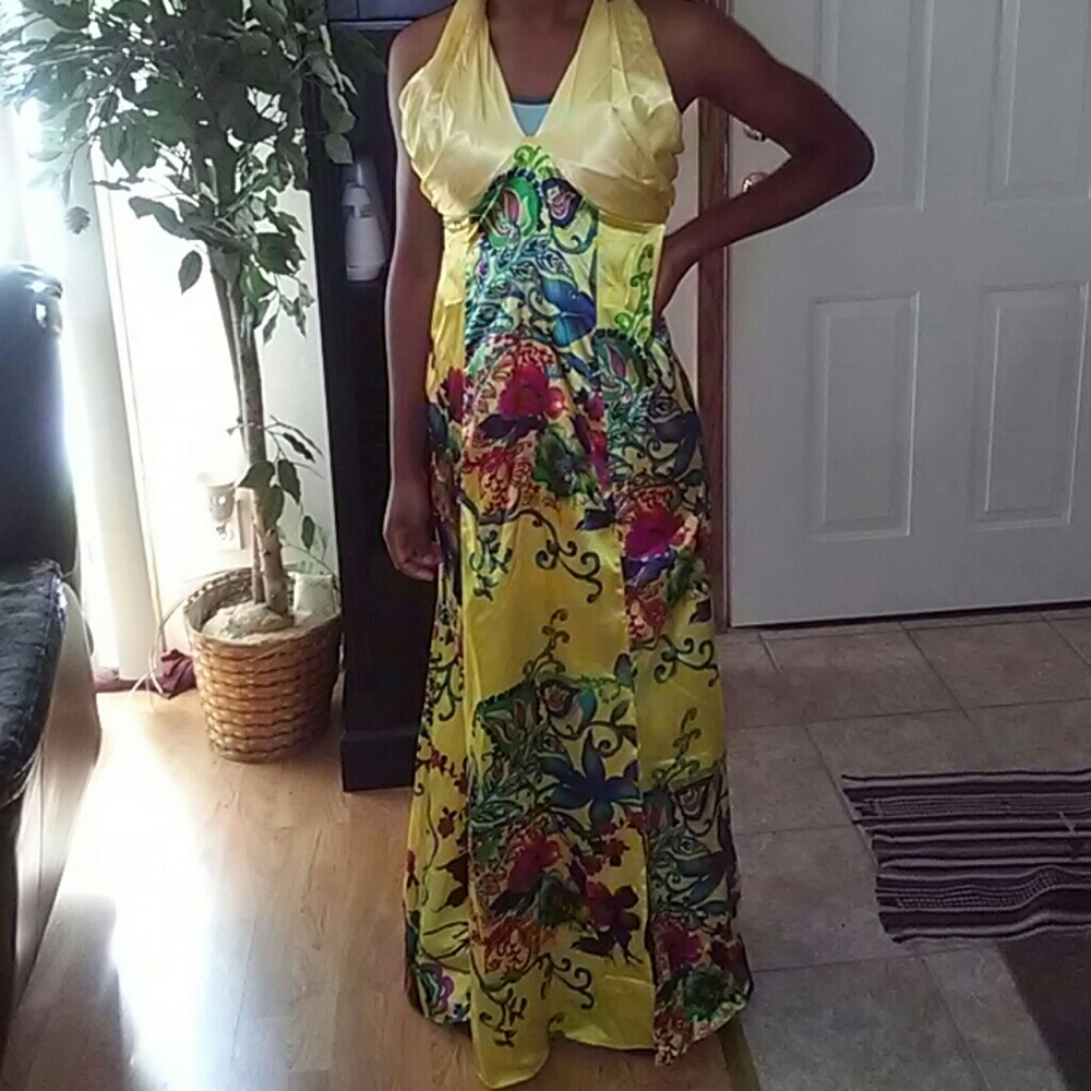 Yellow Party Gown(TEMPORARY PRICE)